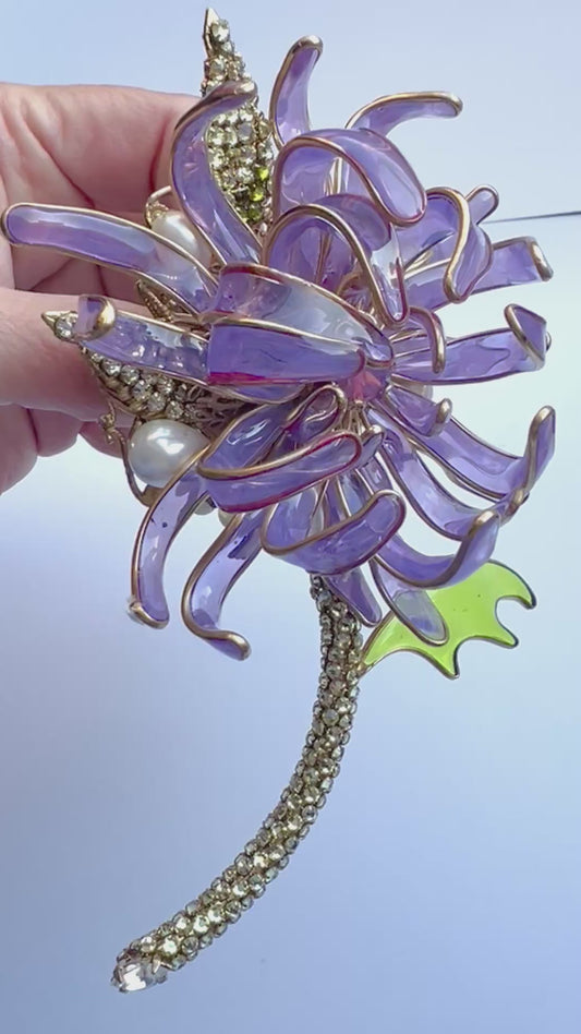 Cyclamen chrysanthemum brooch